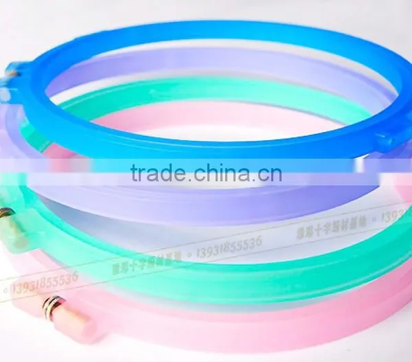 24 Plastic Hand Embroidery Cross Stitch Hoops photo-5