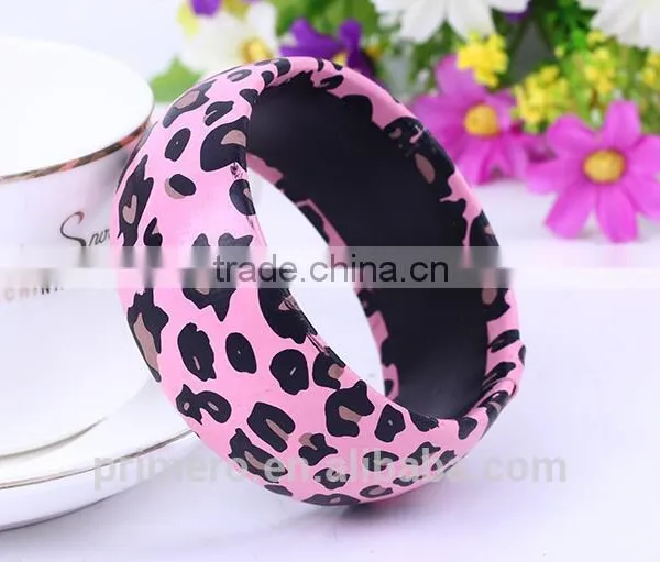 Wholesale Fashion Mixed Color Leopard Printed Wide Acrylic Resin Bangle photo-6