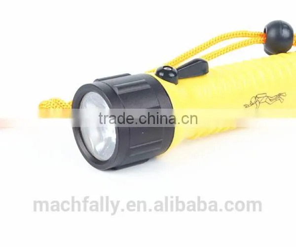 3W Rechargeable Powerful LED Diving Flashlight Diving Torch Flashlight photo-4