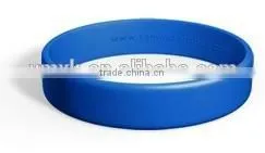 Custom Logo Silicone Rubber Kids Bracelet photo-6