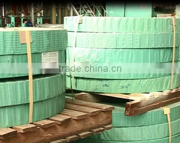 Blue Hardened and Tempered Steel Strip for Rolling Door Spring photo-5