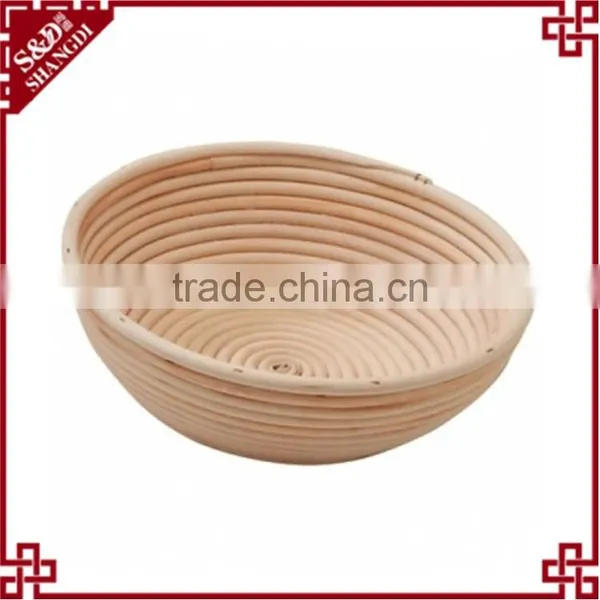 Round Shape China Origin Rattan Banneton Basket With Liner photo-3