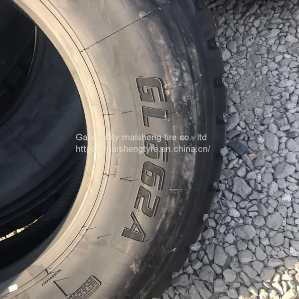 Vacuum Truck Tyres 8/10/11 R22/12/13. 5 255/275/295/315/60/70/80 R22. 5 photo-4