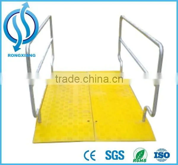 Plastic Trench Cover With Iron Barrier for Road Work photo-2
