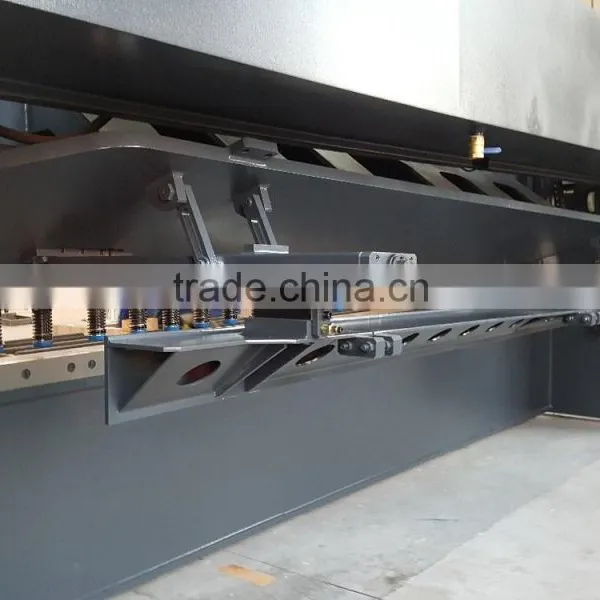 25X4000mm Hydraulic Guillotine Shearing Machine With South Korea Kacon Pedal Switch photo-6
