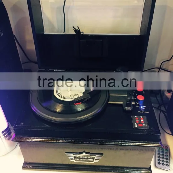 Retro Turntable Player