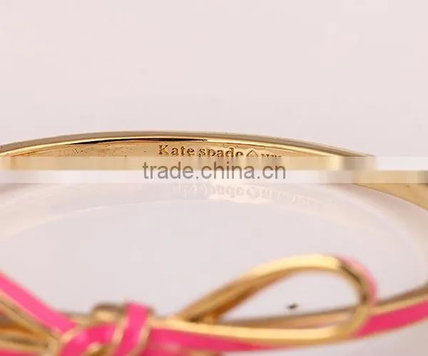 China Wholesale Bowknot Style High Quality Glow Bracelet photo-6