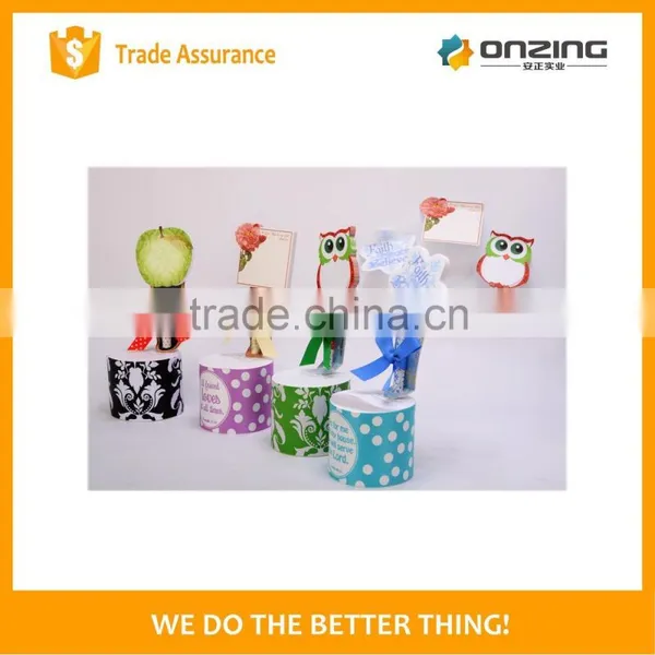 Cylinder Design Printed Paper Memo Cube With Pen Holder photo-5