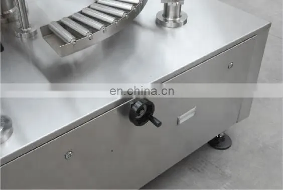 Automatic Rotary Preformed Big Pouch Food Packing Machine photo-3