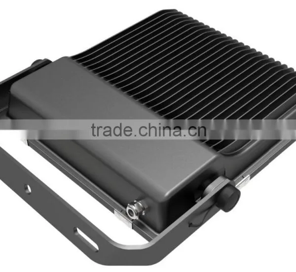 IP65 Waterproof Casing in Black Led Floodlight photo-3