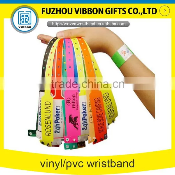 Wholesale Coustomized Vinyl Pvc Wristbands for Events photo-4