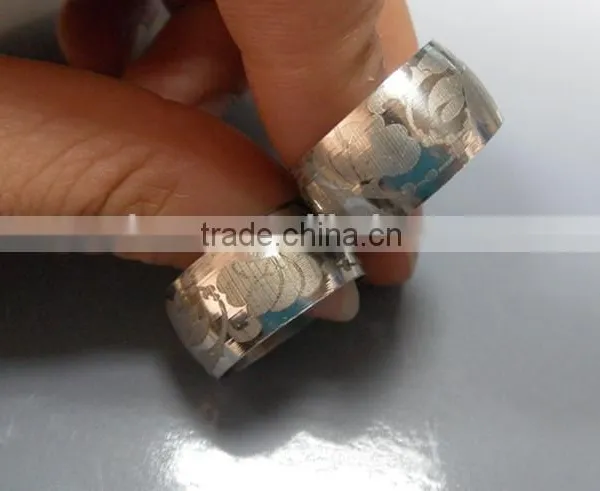 China Suplier Automatic YAG Laser Marking Machine for Rings With Rotary photo-2