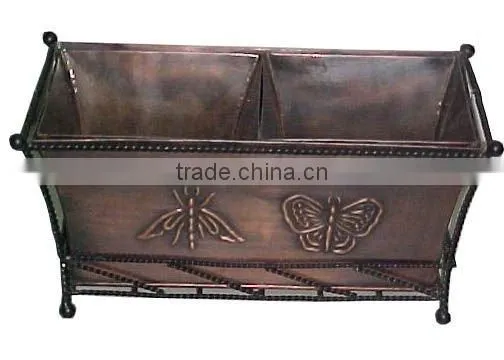 Iron Planter With Stand