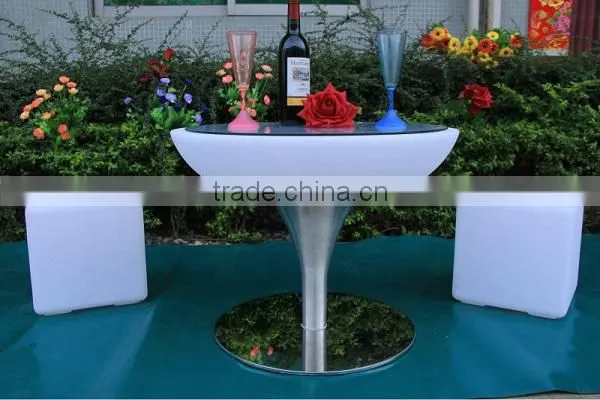 Wholesale Party Plastic Led Illuminated Cocktail Table photo-5