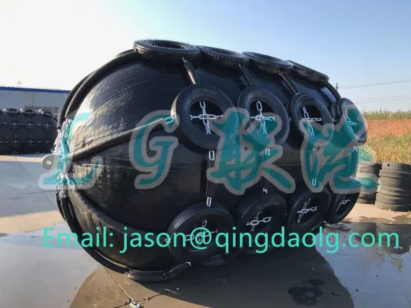 Customized Pneumatic Rubber Fender Factory Price photo-4
