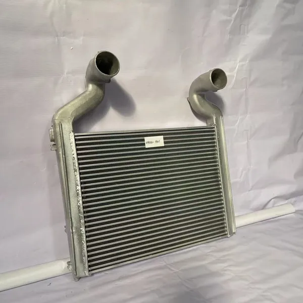 Radiator Pop-ups FAW J6 Truck Intercooler 1119010-1901 Auto Cooling System photo-3