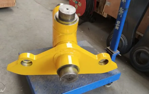 High Quality 228700391 Articulated Steering System for 262J 263J Road Roller for Machinery Repair Shops photo-2