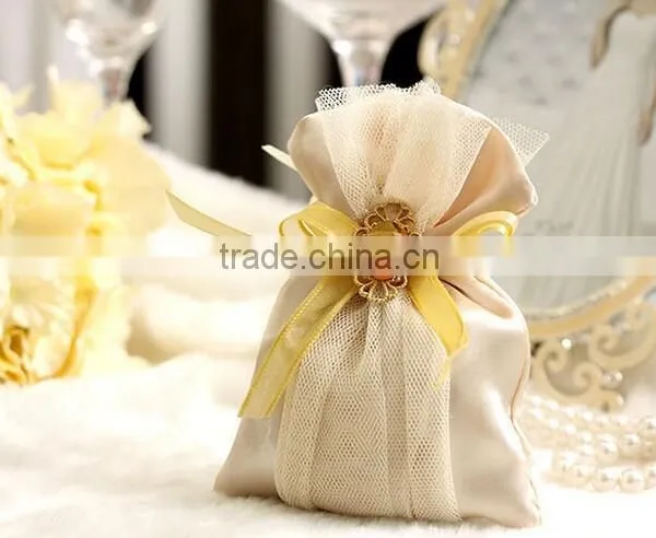 New Wedding Gift Packaging Nonwovens Bags With Resin Drill photo-4