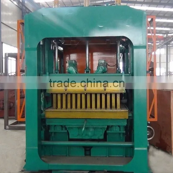 Ultifunctional QT 6-15 Grave Used Paving Cheap Concrete Brick Making Machines Export Egypt photo-3