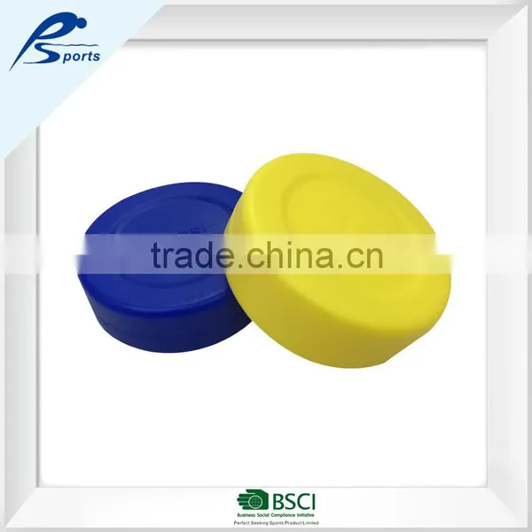 6 Colors Plastic Flat Hockey Ball photo-4