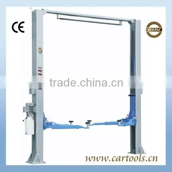 Asymmetric Column Clear Floor Two Post Car Lift