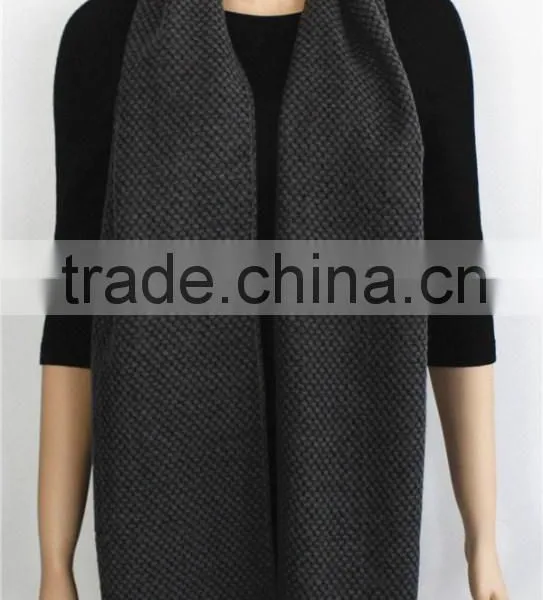 Black and Grey Wool Scarf photo-2