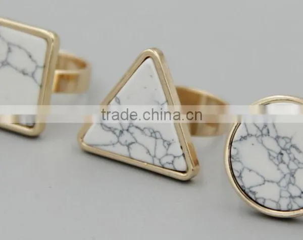 Black and White Turquoise Alloy Ring With Different Shapes photo-2