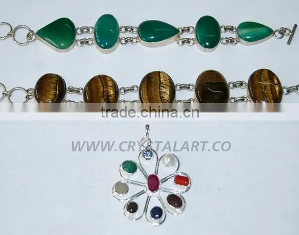 Oval Shape Metal Bracelets photo-2