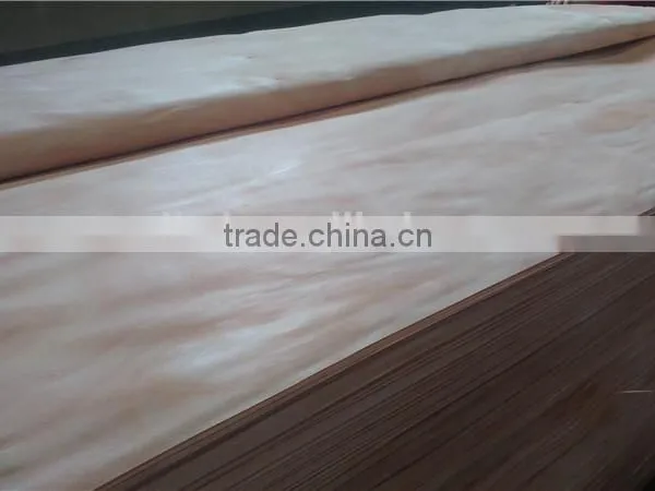Wells Rotary Cut Grade a b c 0.3mm 4'x8' Decorative Natural Okoume Face Veneer photo-2