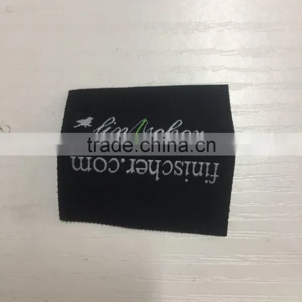 2017 Customized High Density Damask Woven Labels for Garments photo-4