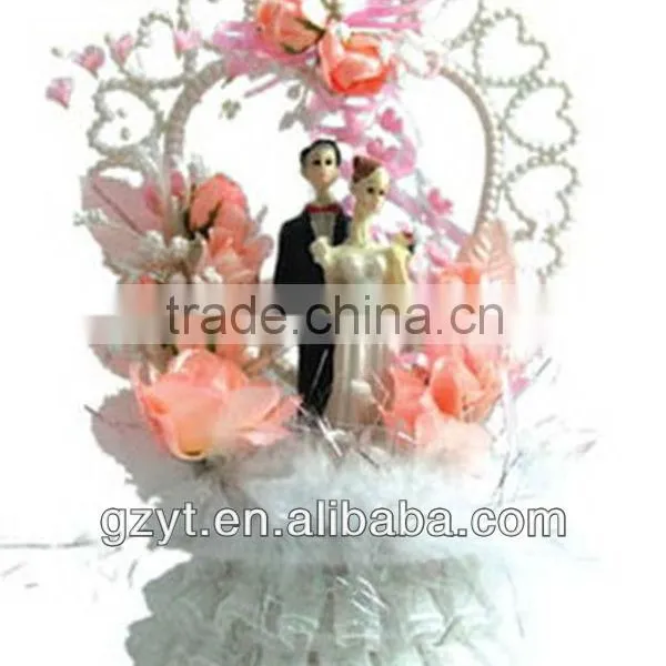 Roman Wedding Cake Topper Figurine Loving Wedding Couple Figurine photo-2