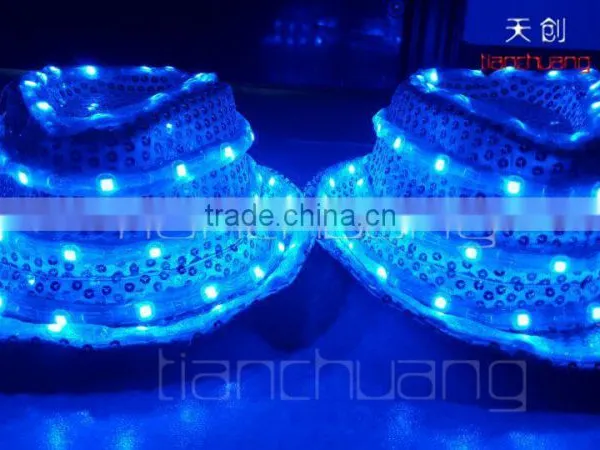 Party Hats With LED Lights, Fashion Hat for Halloween photo-2