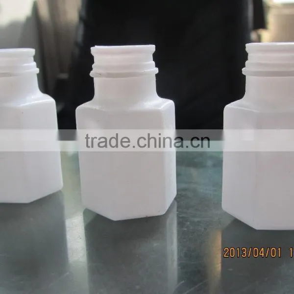 Small Bottle Filling Machine photo-4