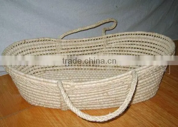 Handmade Eco-friendly Straw Baby Bed photo-2