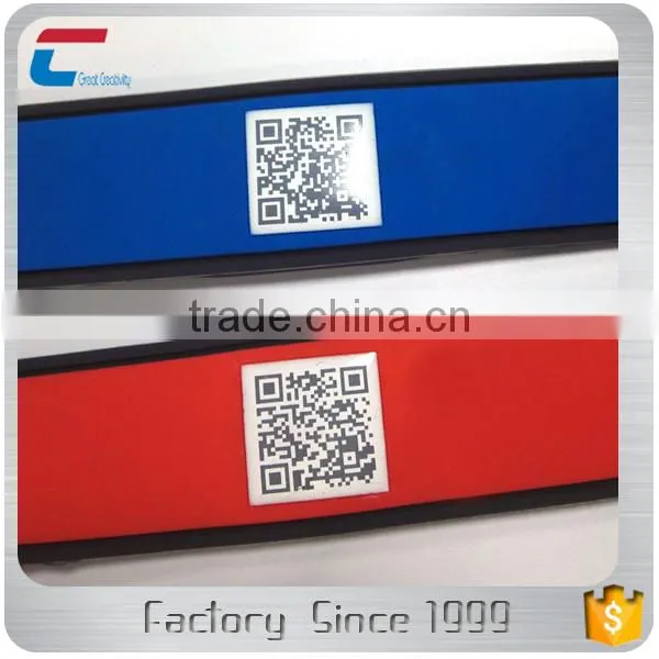Wholesale Price QR Code Lost People Children Tracking NTAG 213 Rfid Silicone Bracelet Wristbands photo-3