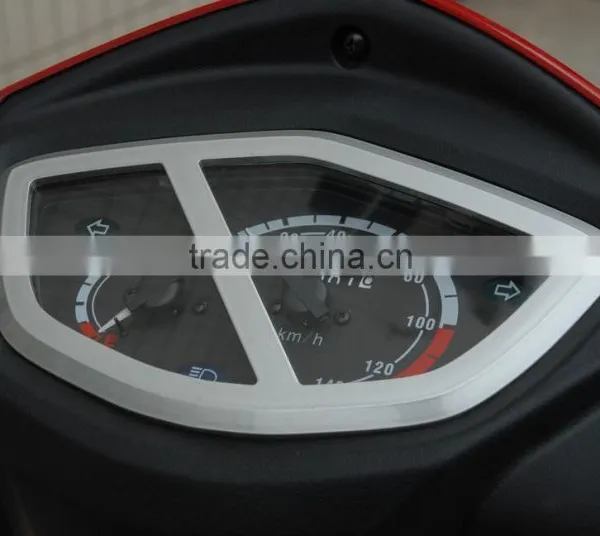 Hot Selling High Quality Beautiful Design 150cc Gas Scooter photo-4