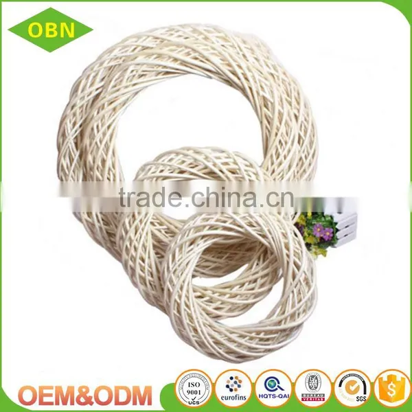 High Quality 100% Natural Hanging Loops Handmade Christmas Tree Decoration Woven Wicker Wreath photo-2