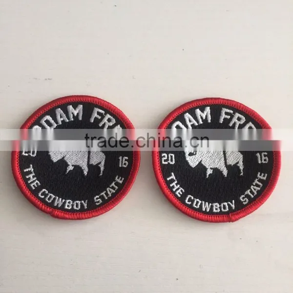 2016 Custom Fashionable High Quality Washable Garments Embroidery Patch Badges photo-4