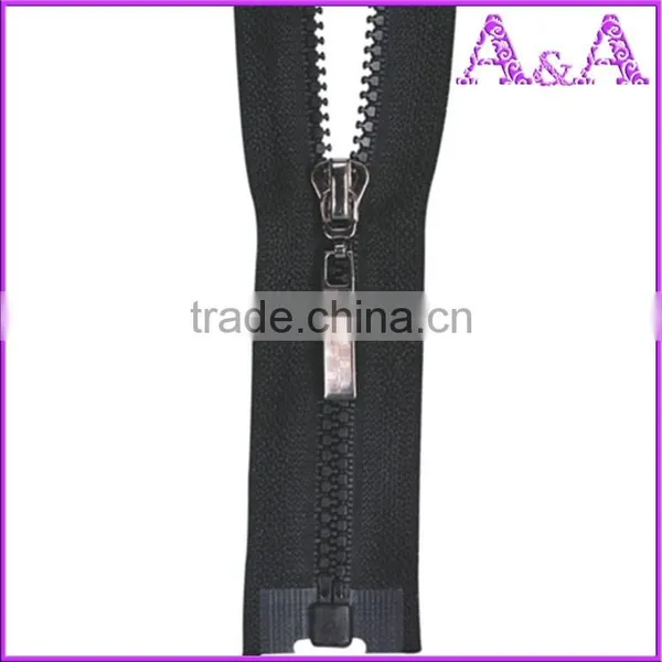 Hot-selling #5 Strong Plastic Zipper With Strong Teeth With Different Color,size,plastic Zipper Bags or Zip photo-6