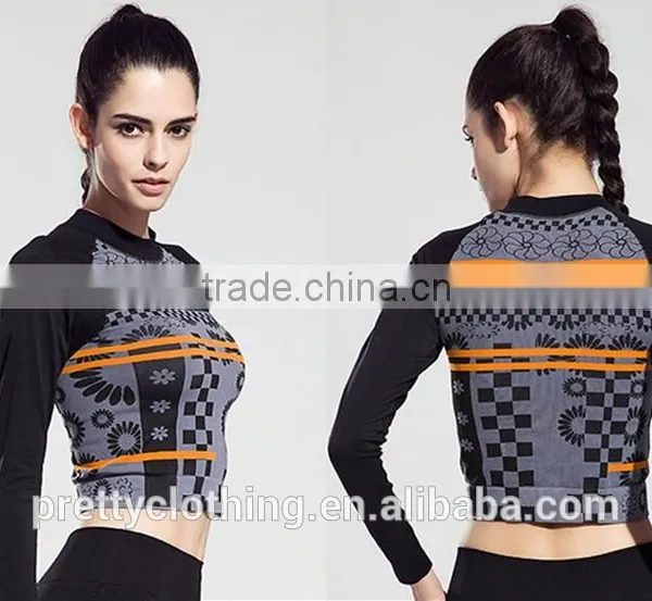 Women's Activewear Long Sleeve Floral Printed Yoga Athletic Clothes Wear T-Shirt photo-3