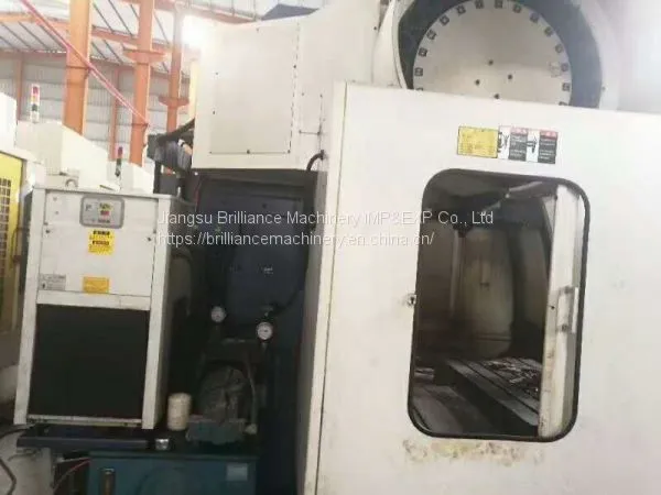 YCM TV116B Vertical Machining Center photo-2