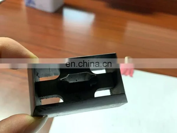 Manual Die Cutter Used for Making Rubber Sample photo-7