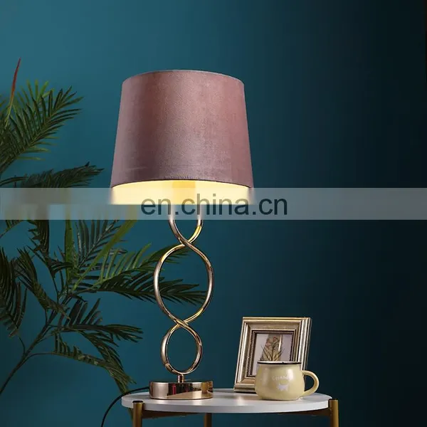Factory Wholesale Living Room Lighting Custom Luxury Metal Bedside Lamps With Pink Lampshade photo-3