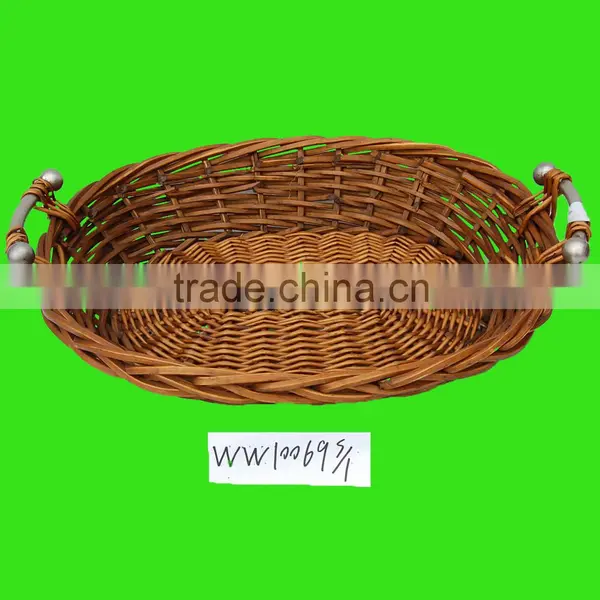 Wicker Fruit Plate With Handle