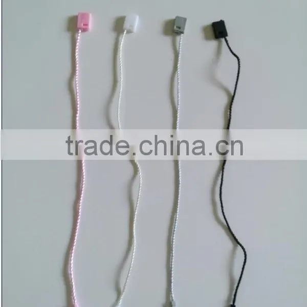 Allta Group Wholesale Cheap Black White Univeral Plastic Hang Tag Garment Seal Tags Quality Choice photo-4