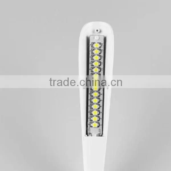 Battery Charging Smart Touch LED Eyes Protection Clip Desk Light photo-4