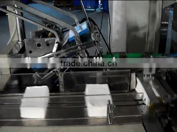 Automatic Facial Tissue Box Heat Sealing Machine photo-3