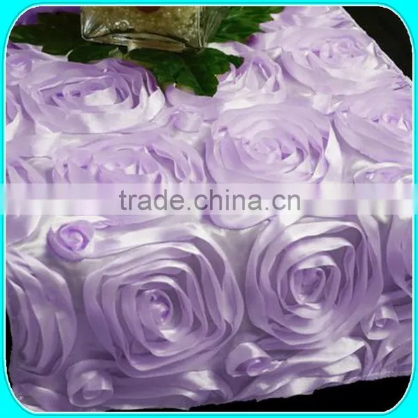 Satin Rosettle Table Runner for Round Table