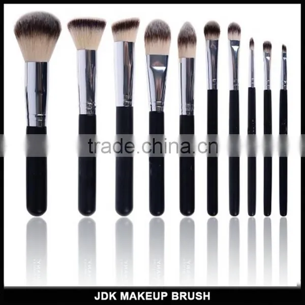 Premium Nylon Hair Personalized Kabuki Makeup Brush Set 10 Pieces Powder Foundation Wooden Makeup Brushes Set With Gift Bag photo-2
