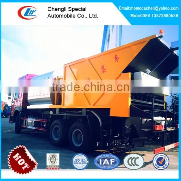 Hot!howo Road Construction Chip Spreader,road Stone Chips,asphalt Mixer Truck photo-3